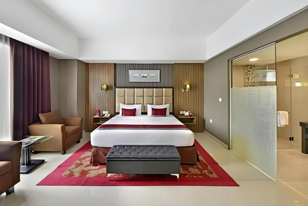 Travello Hotel Bandung Luaran gambar