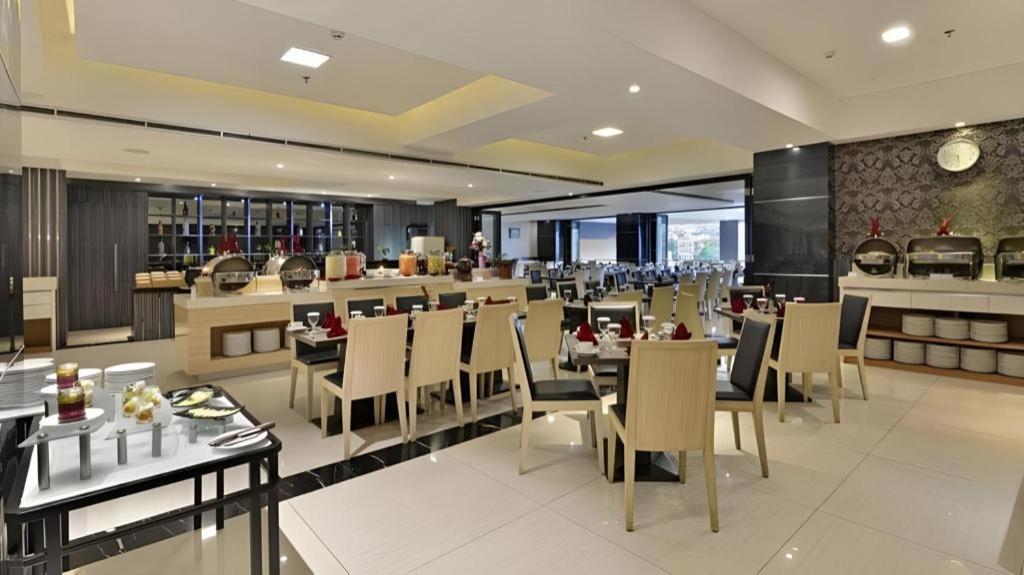 Travello Hotel Bandung Luaran gambar