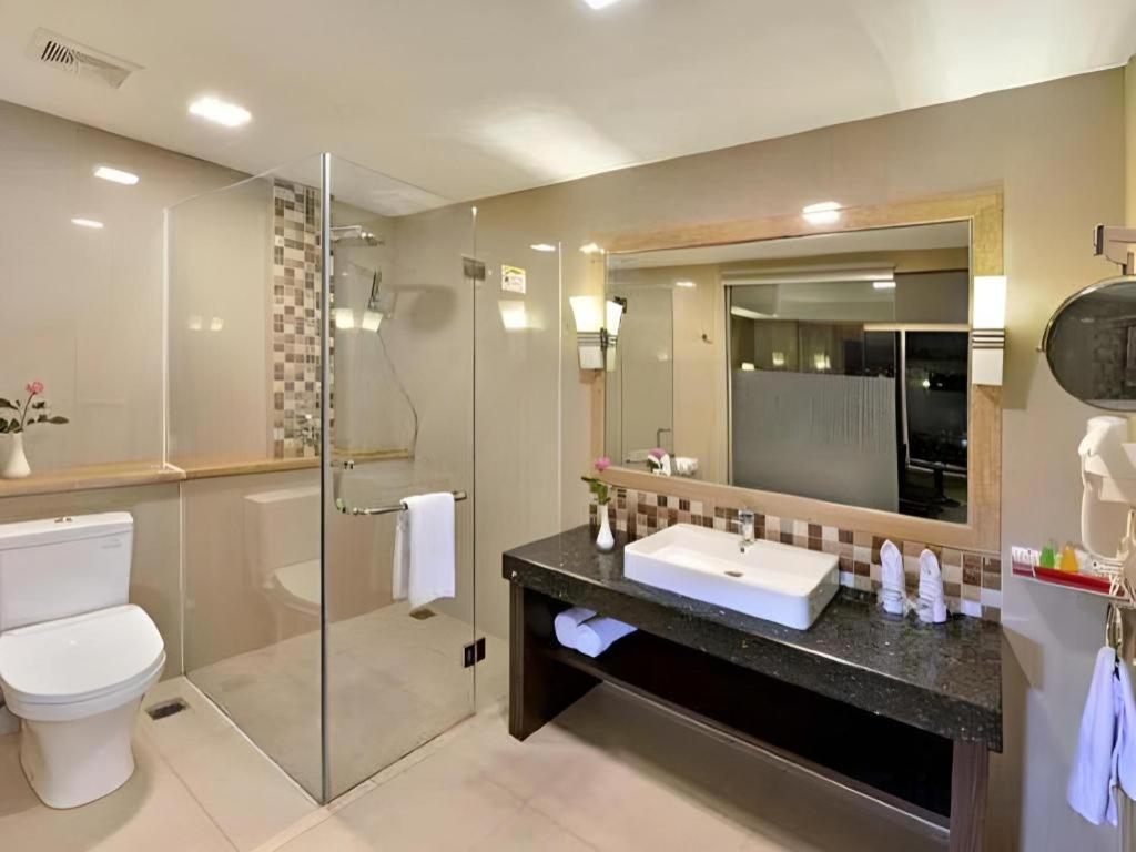 Travello Hotel Bandung Luaran gambar